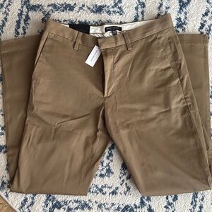 Banana Republic Men's Aiden Slim Fit Chino